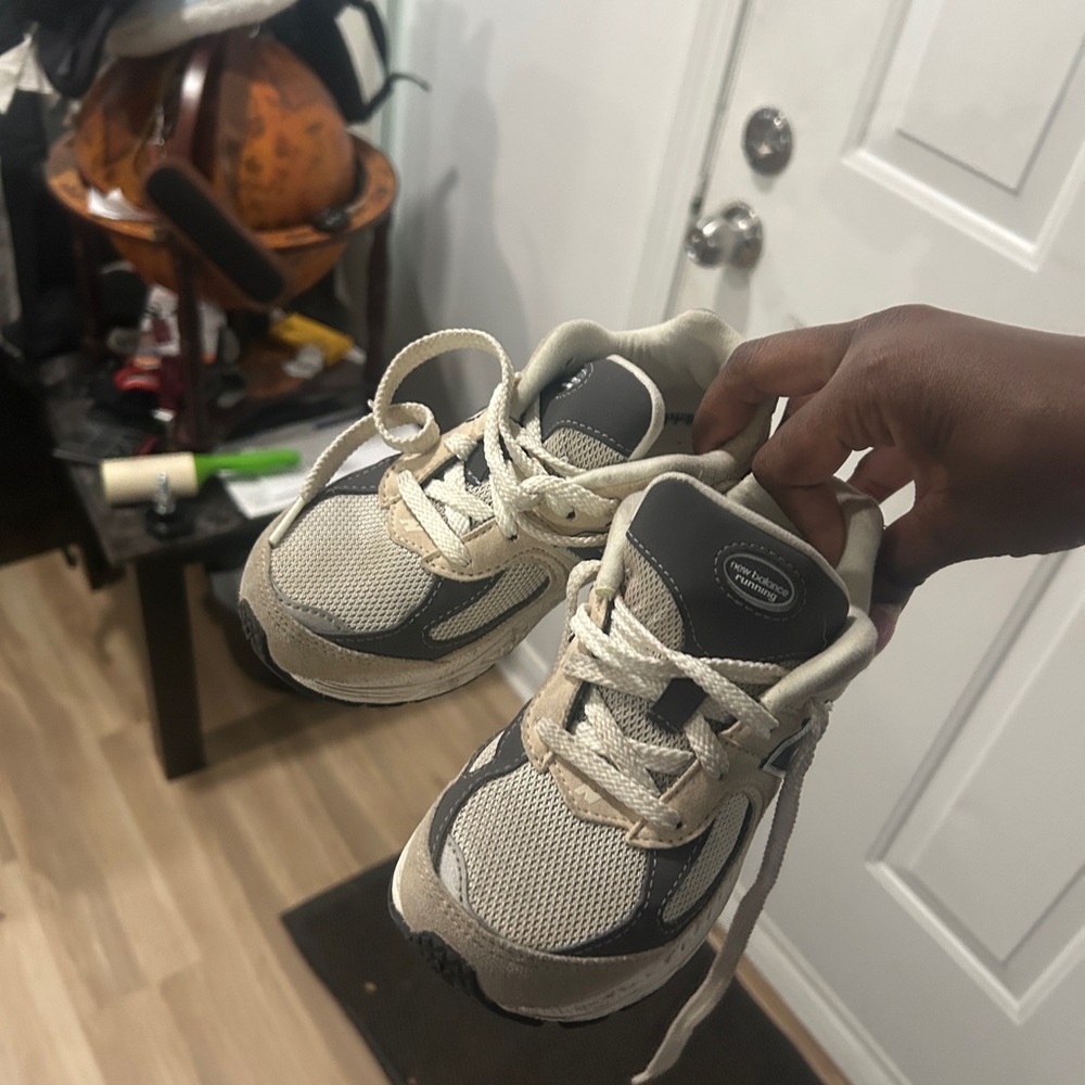 🚨 SOLD🚨 Kids New Balance